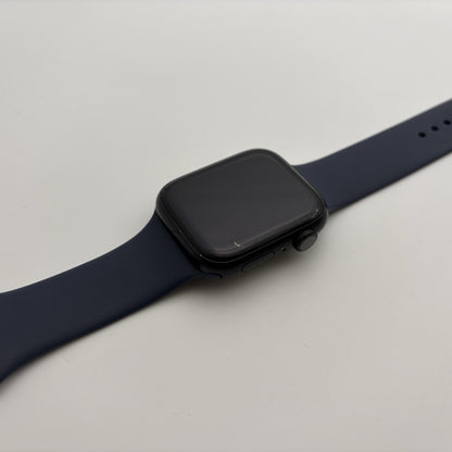 Apple Watch Series 8 Aluminum 45mm GPS Mitternacht