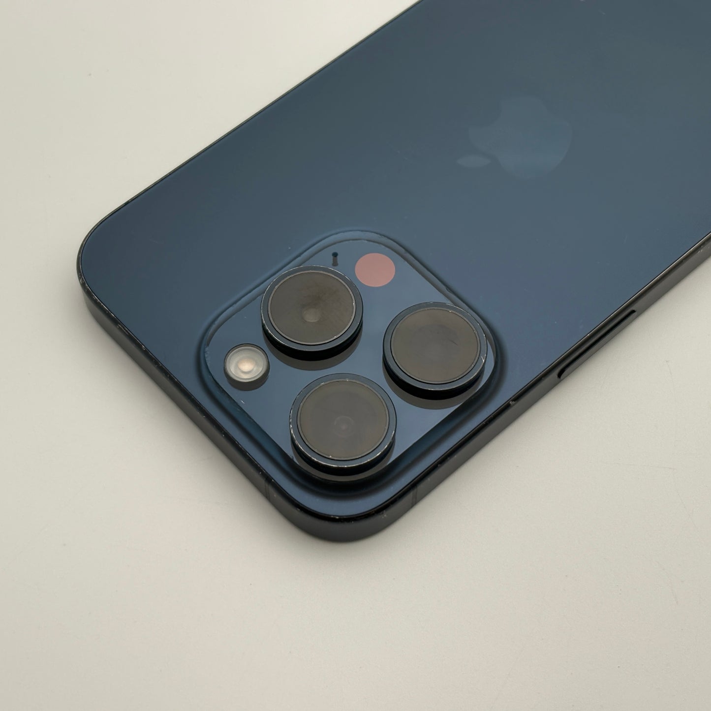 iPhone 15 Pro 128 GB Titan Blau