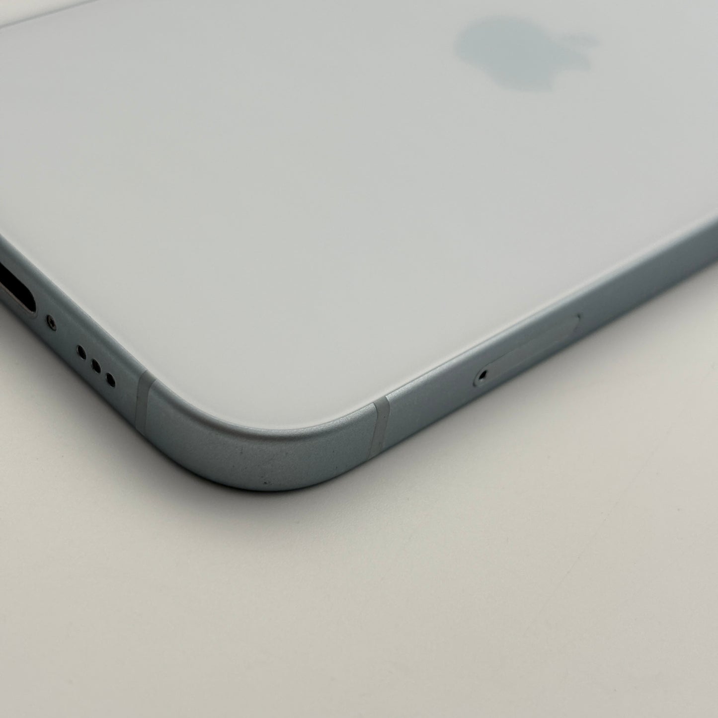 iPhone 15 128 GB Blau