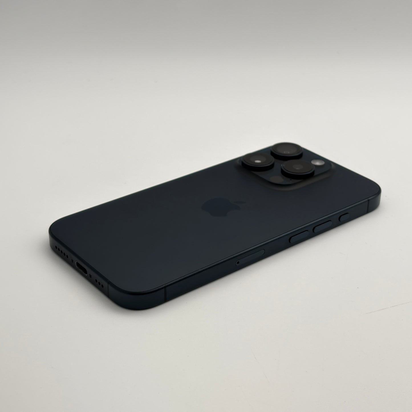 iPhone 15 Pro 256 GB Titan Blau