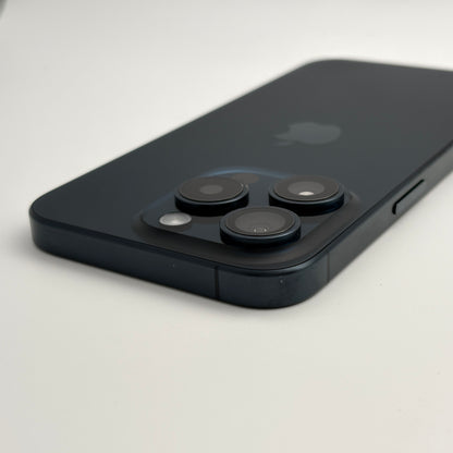 iPhone 15 Pro 256 GB Titan Blau