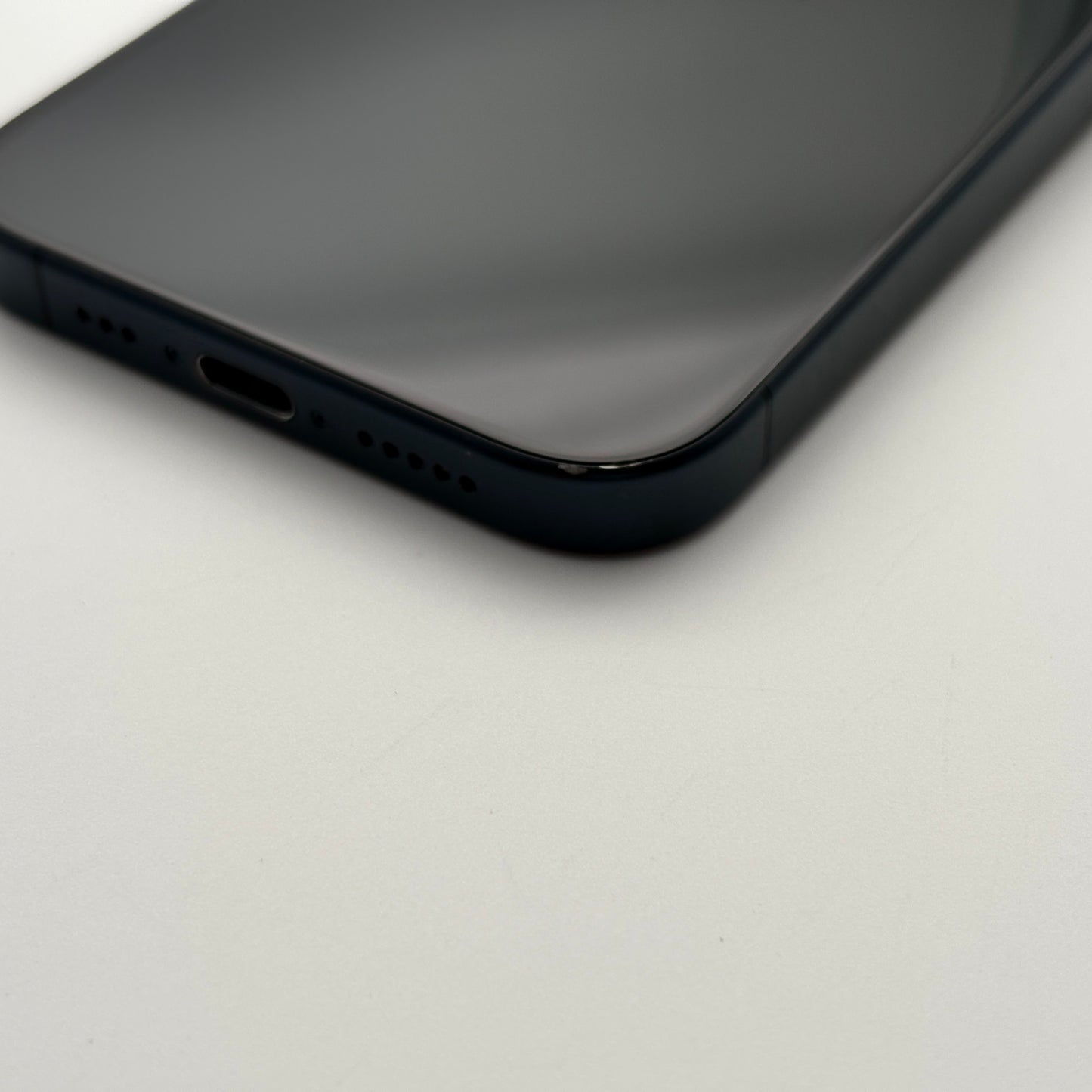 iPhone 15 Pro 256 GB Titan Blau